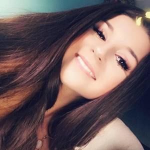 Meet your Posher, Brianna